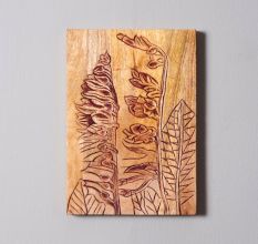 Crimson Radiance Wall Plate